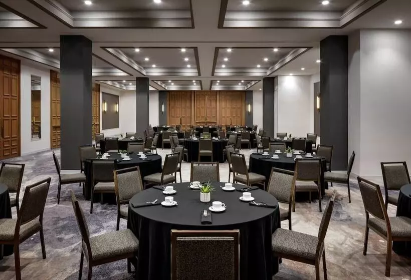 ホテル Montreal Marriott Chateau Champlain