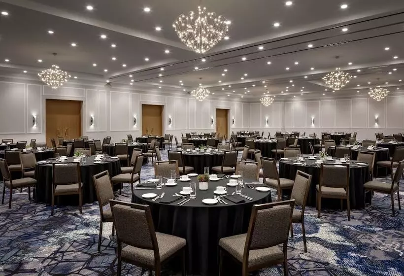 ホテル Montreal Marriott Chateau Champlain