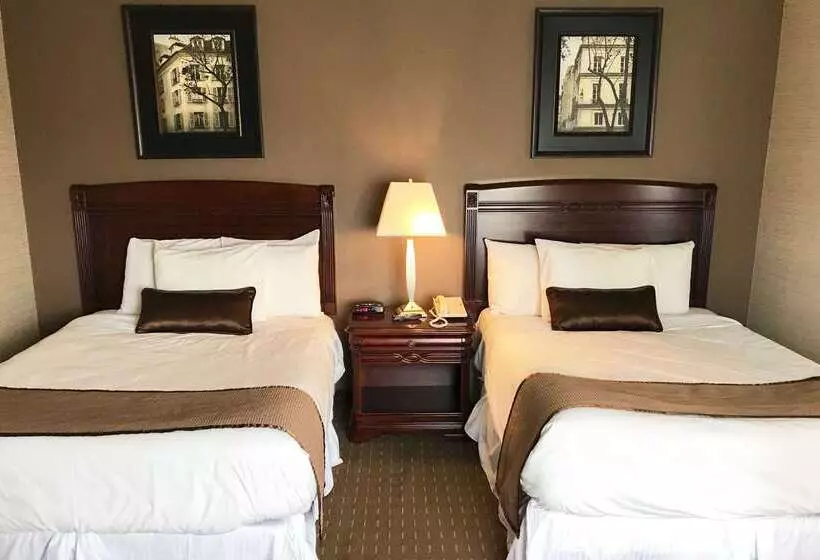 فندق Quality Inn & Conference Centre Festival