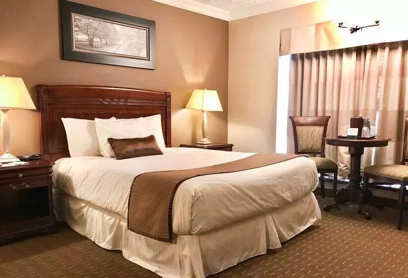 فندق Quality Inn & Conference Centre Festival