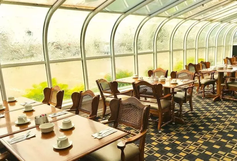 فندق Quality Inn & Conference Centre Festival