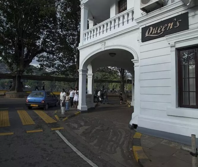 酒店 Queen S