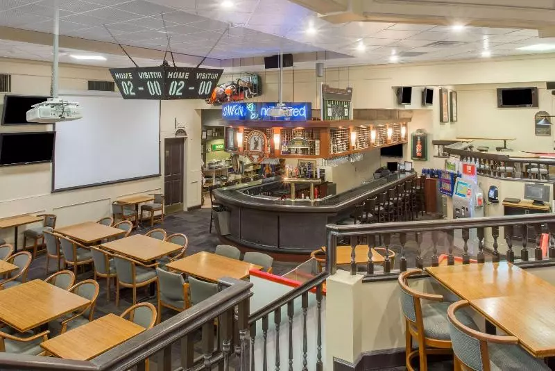 Ramada By Wyndham Kelowna Hotel & Conference Center