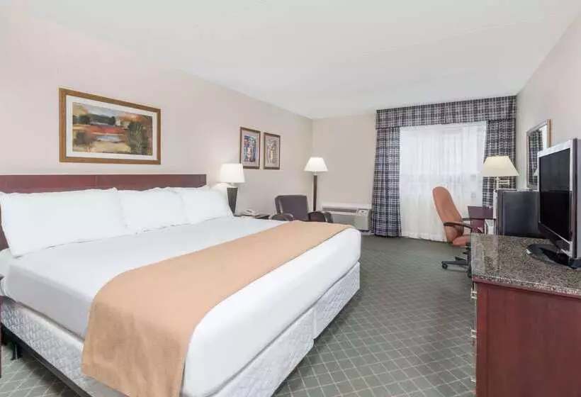 호텔 Ramada By Wyndham London