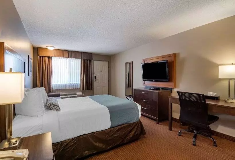 Surestay Plus Hotel By Best Western Salmon Arm