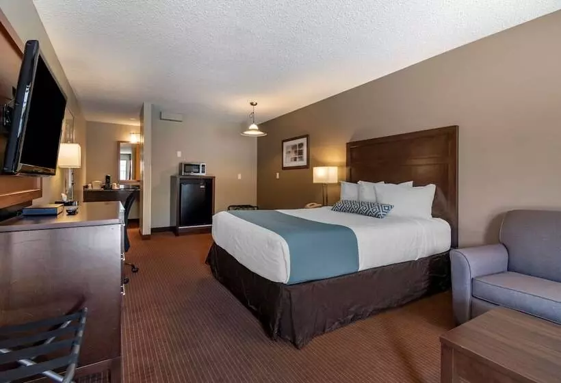 Surestay Plus Hotel By Best Western Salmon Arm