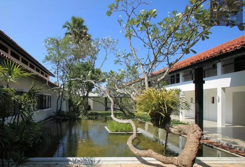 Отель Thaala Bentota