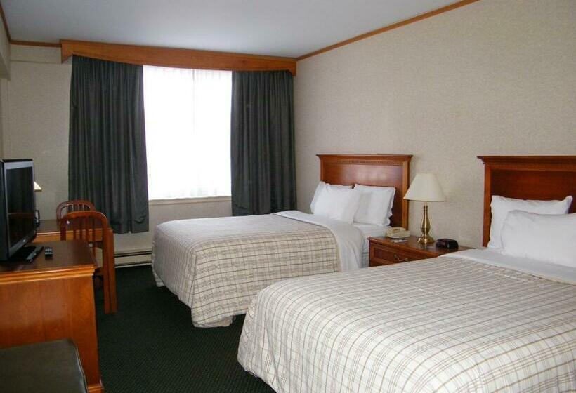 Travelodge Hotel By Wyndham Montreal Airport