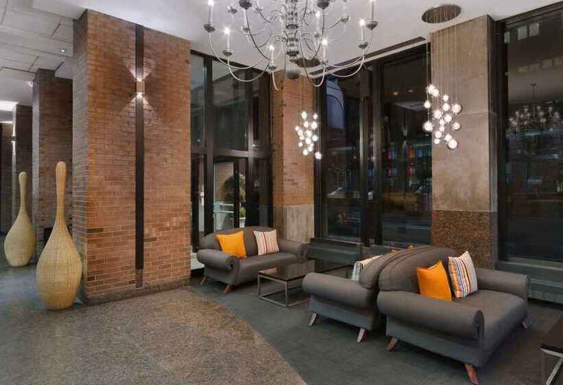 فندق Travelodge By Wyndham Montreal Centre