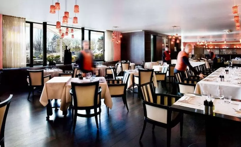 Hotell Angleterre & Residence