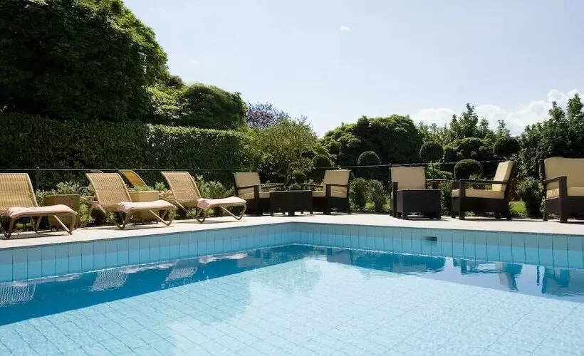 Hotell Angleterre & Residence