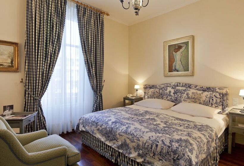 ホテル Angleterre & Residence