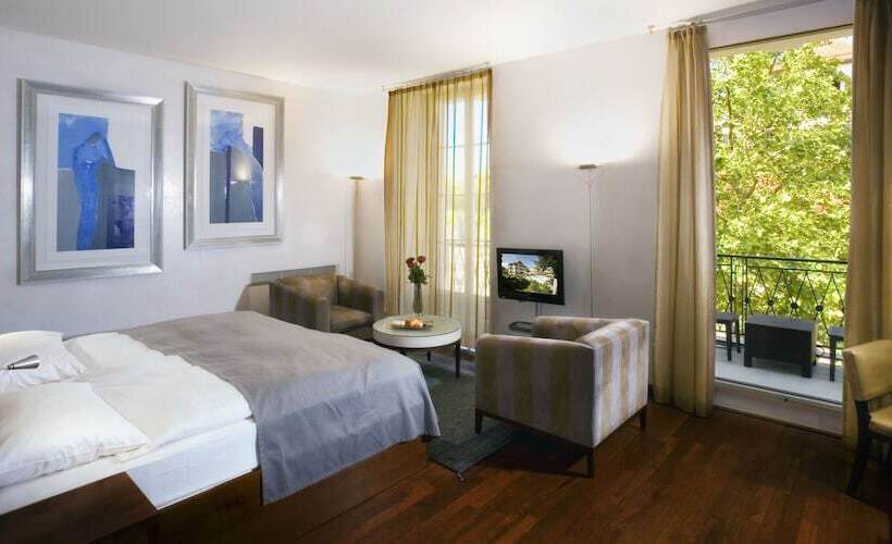 ホテル Angleterre & Residence