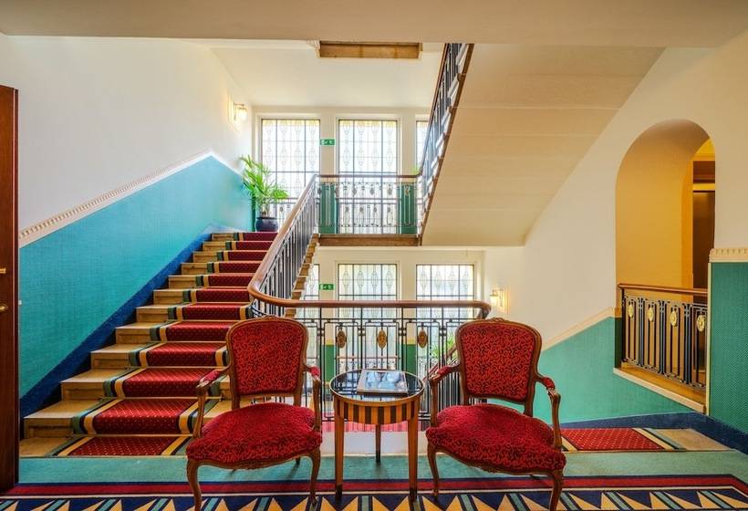 Art Deco Hotel Montana Luzern