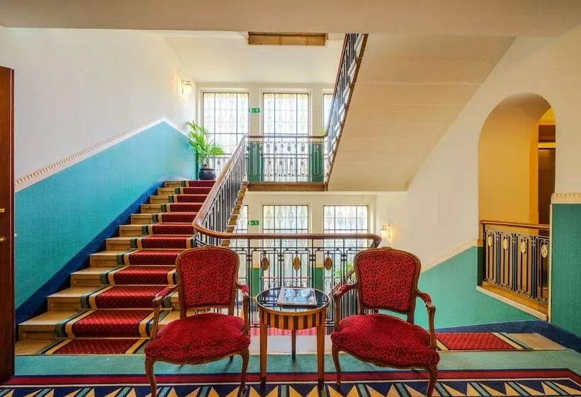 Art Deco Hotel Montana Luzern