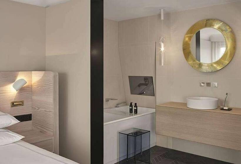 هتل Becozy Self Check In And Pop Up