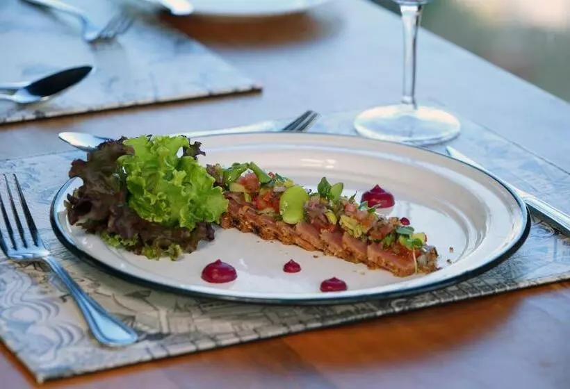 هتل Cabana Del Lago Puerto Varas