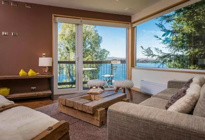 هتل Cabana Del Lago Puerto Varas