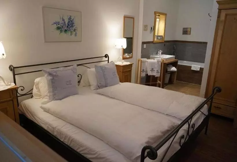 Отель Carltoneurope Vintage Adults