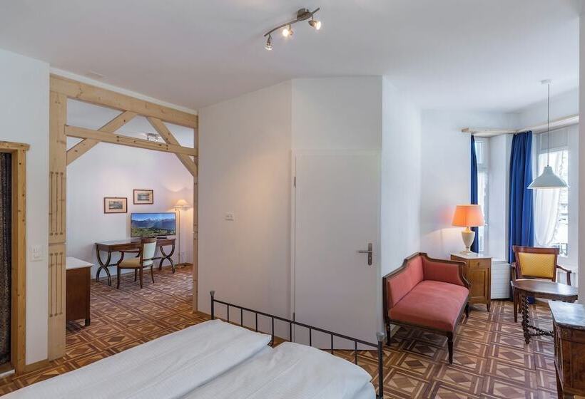 هتل Carltoneurope Vintage Adults