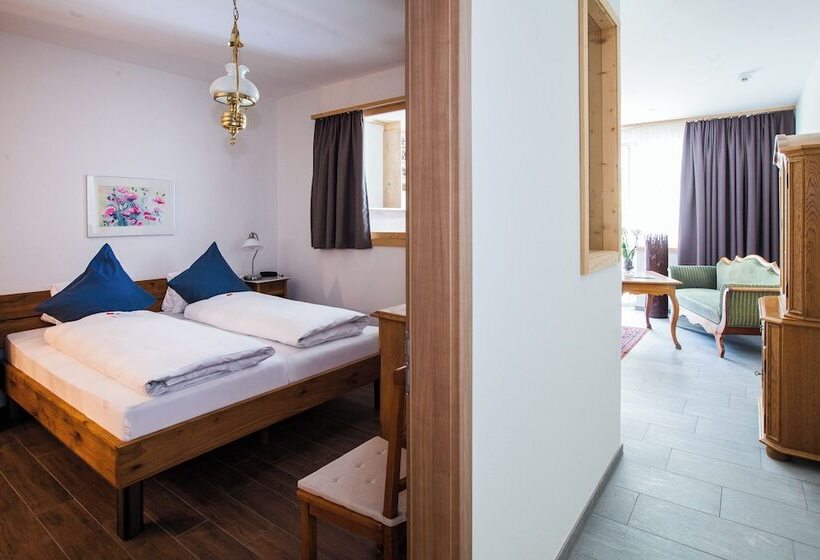 هتل Carltoneurope Vintage Adults