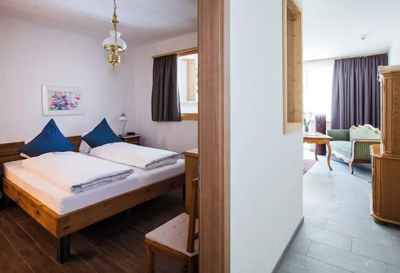 Отель Carltoneurope Vintage Adults