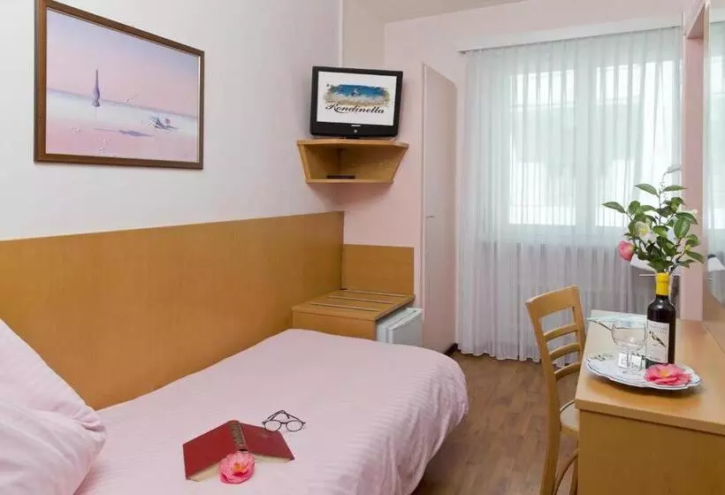 호텔 Rondinella Locarno