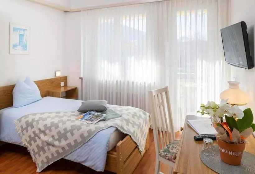 호텔 Rondinella Locarno