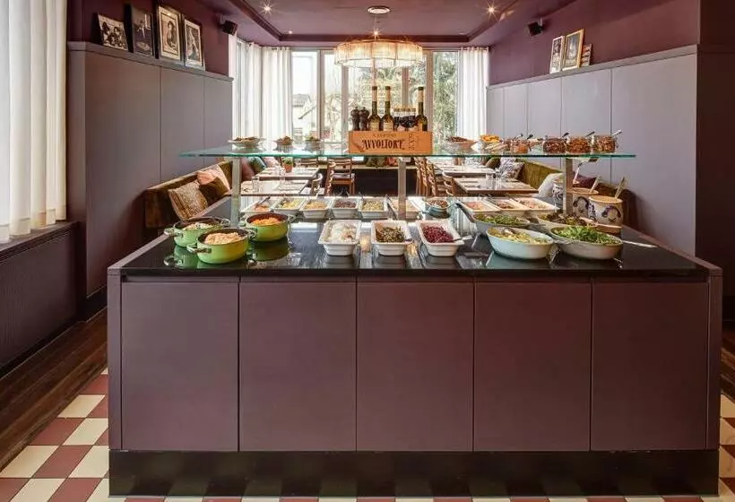 Szálloda Geroldswil Swiss Quality