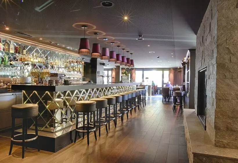 Grischa   Das Hotel Davos