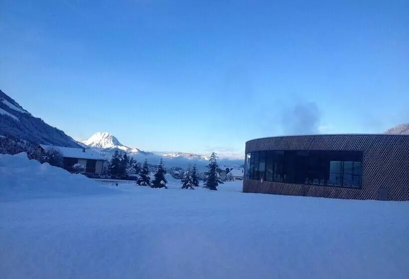 בית מלון כפרי Hôtel Cailler & Bains De La Gruyère