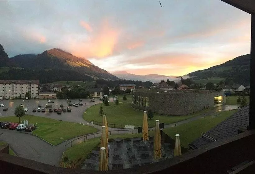 בית מלון כפרי Hôtel Cailler & Bains De La Gruyère