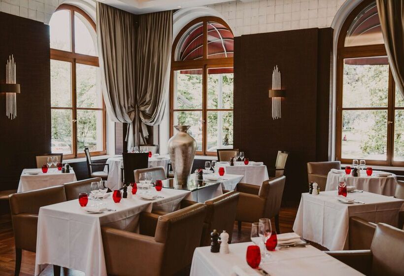 هتل Hôtel Métropole Genève