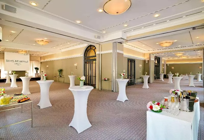 Hotelli Hôtel Métropole Genève