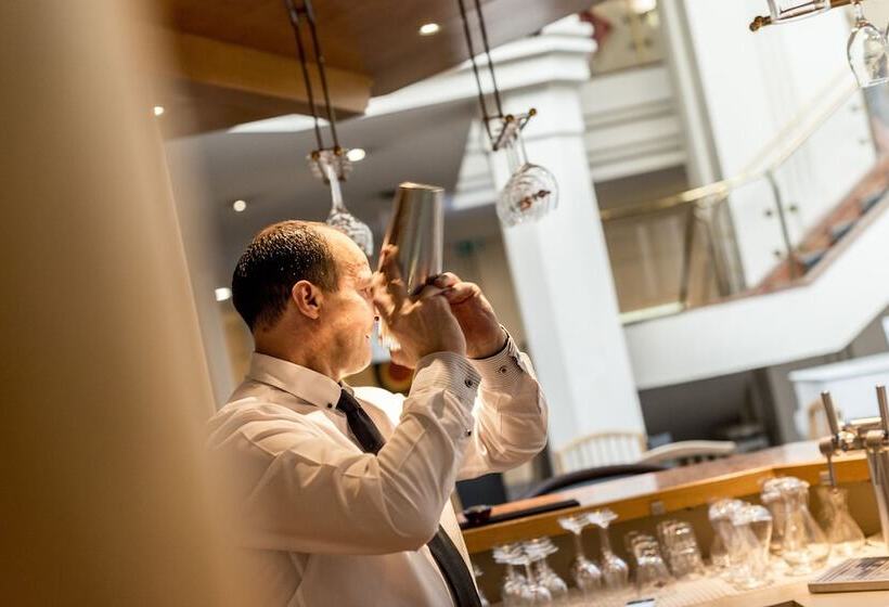 هتل Metropole Swiss Quality