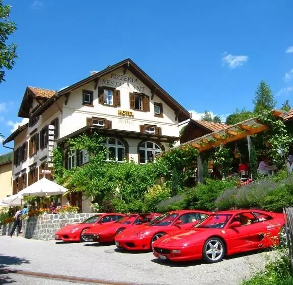 فندق Restaurant Rätia