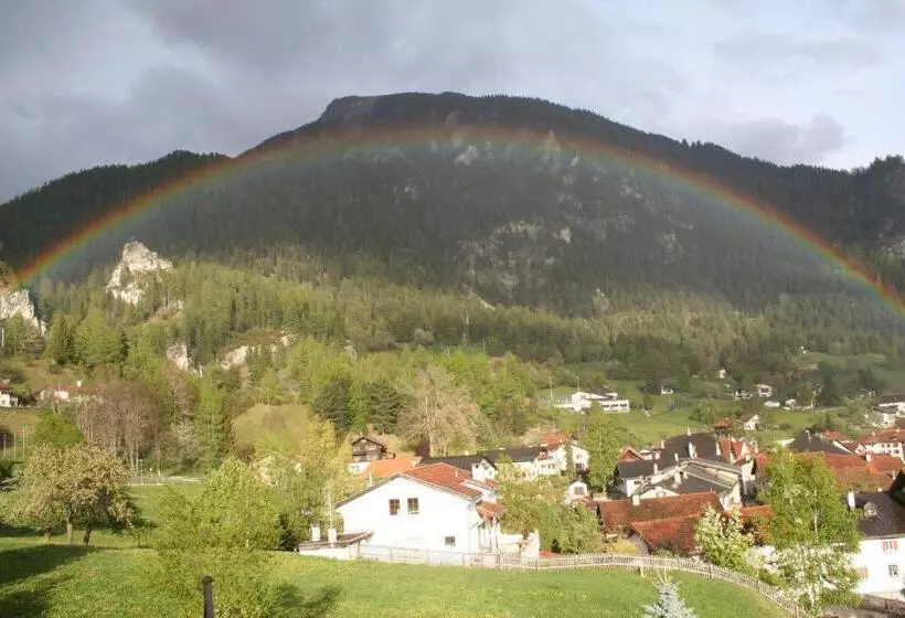 فندق Restaurant Rätia