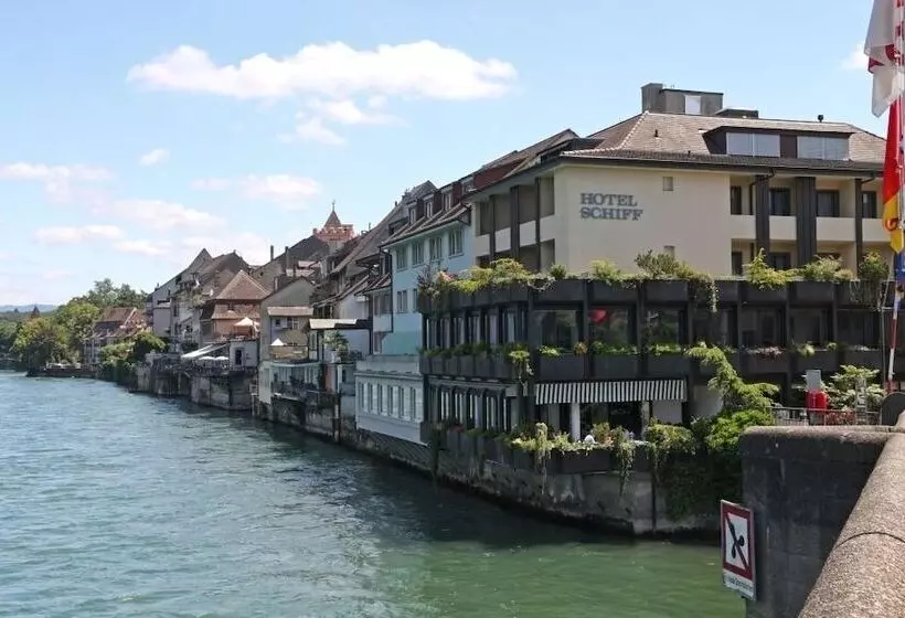 Hotel Schiff Am Rhein