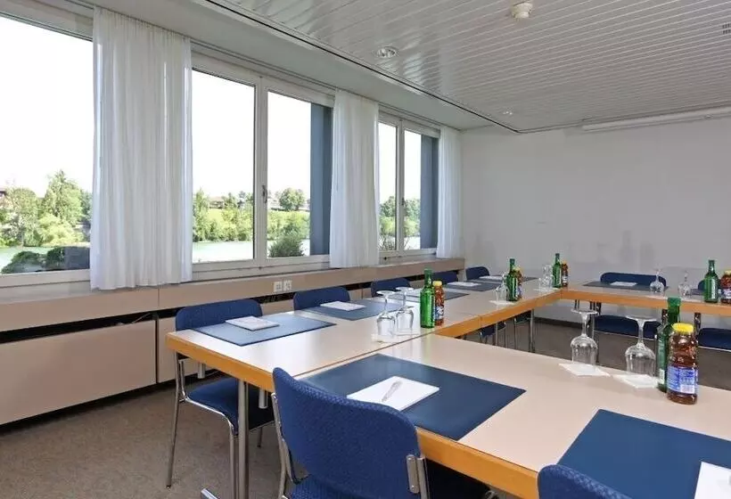 Hotel Schiff Am Rhein