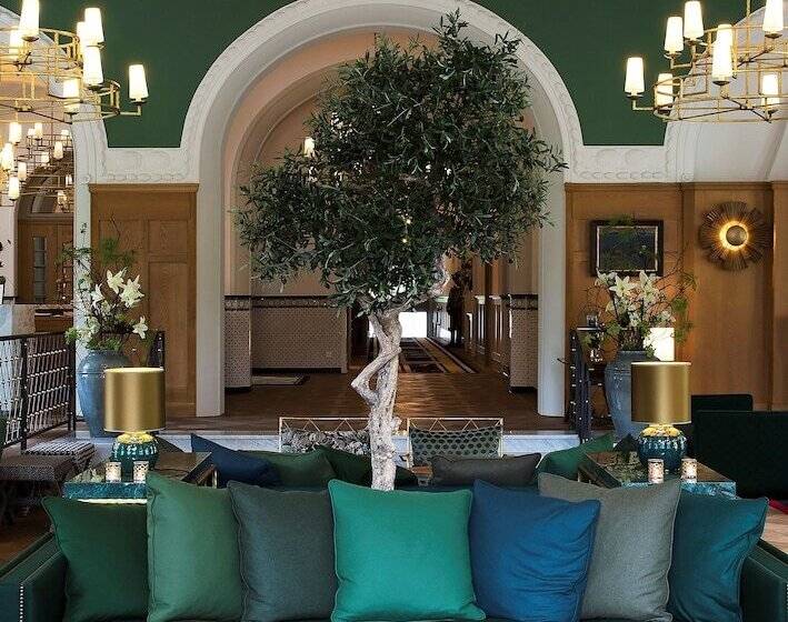 هتل Steinbock Pontresina