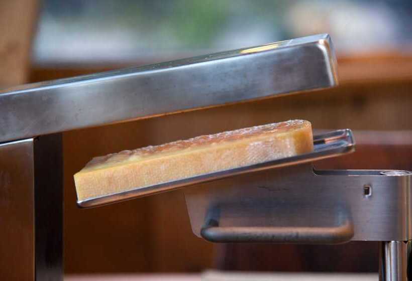 هتل Steinbock Pontresina