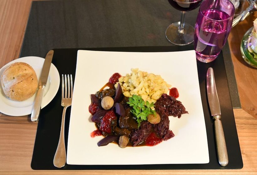 هتل Steinbock Pontresina