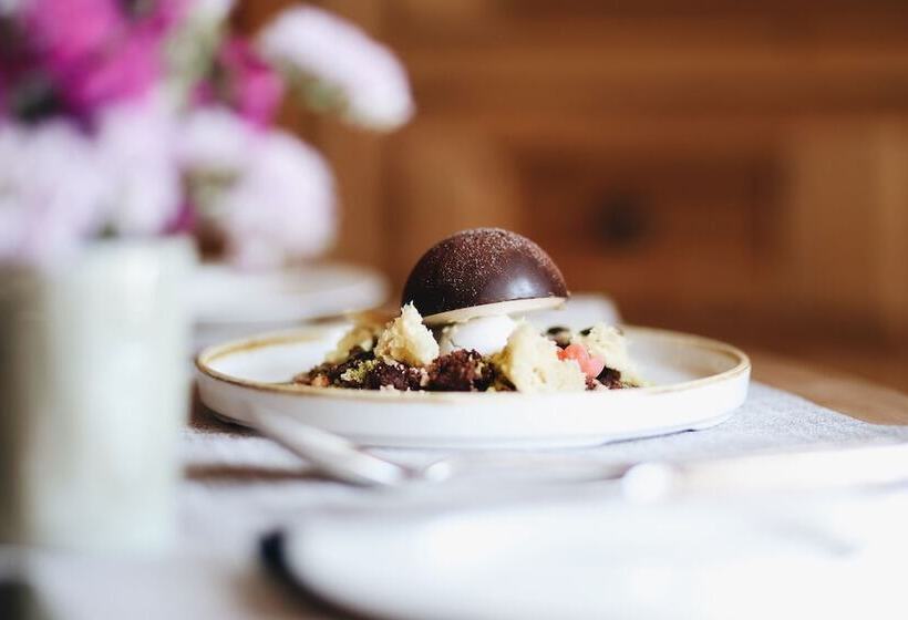 هتل Steinbock Pontresina