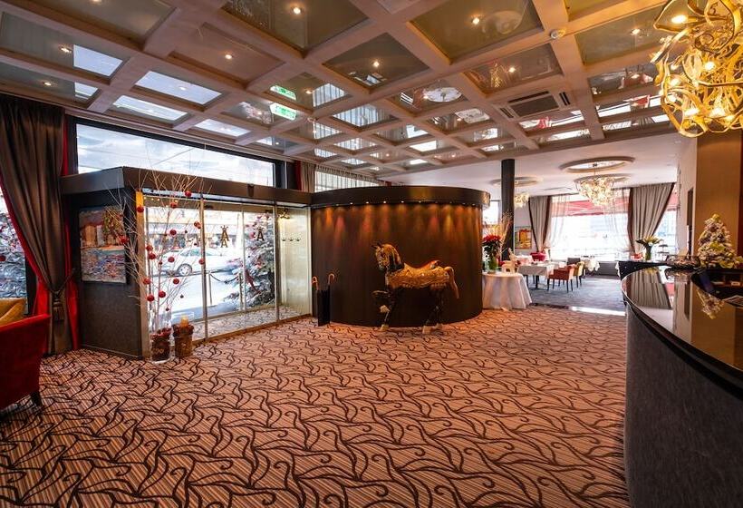 هتل The Ambassador