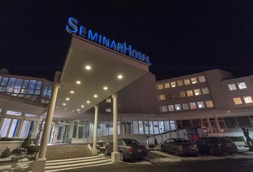 Seminarhotel Am ägerisee