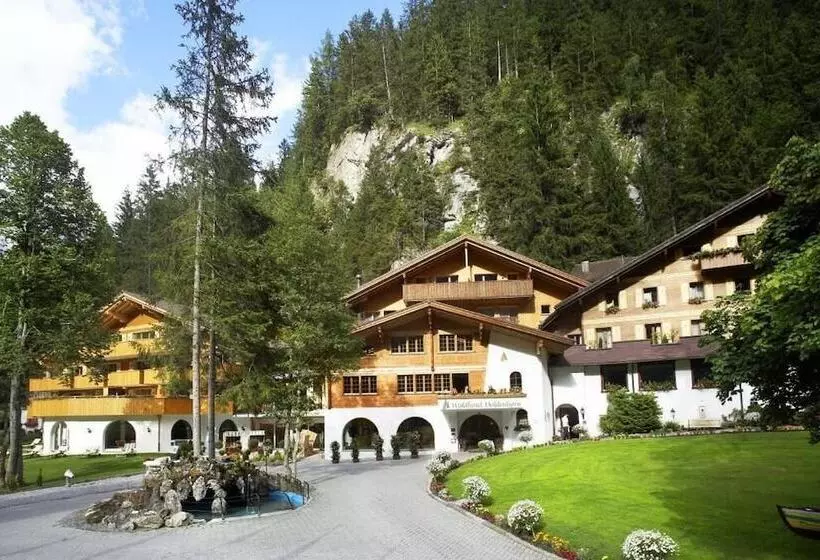 Waldhotel Doldenhorn