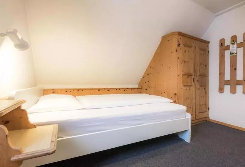 Montana By Mountain Hotels