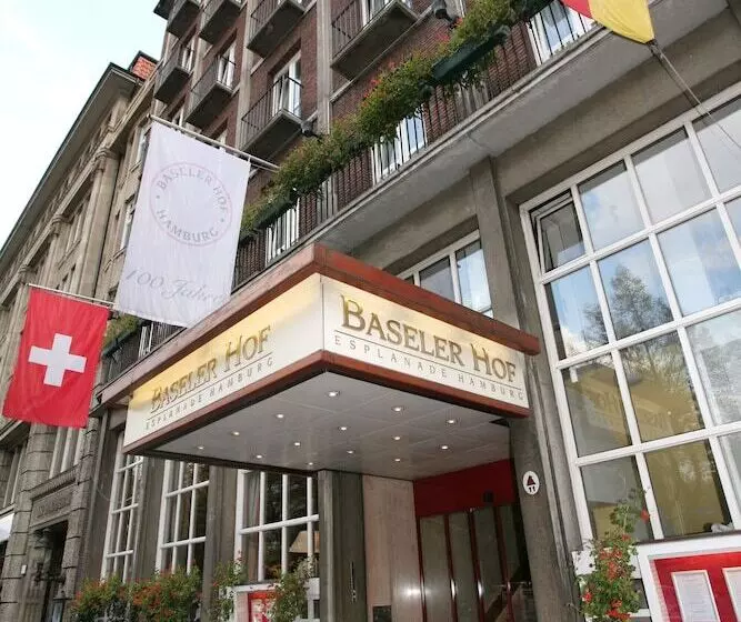 酒店 Baseler Hof