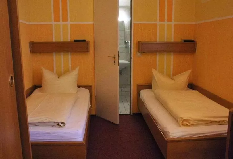 Hotelli Graf Pückler