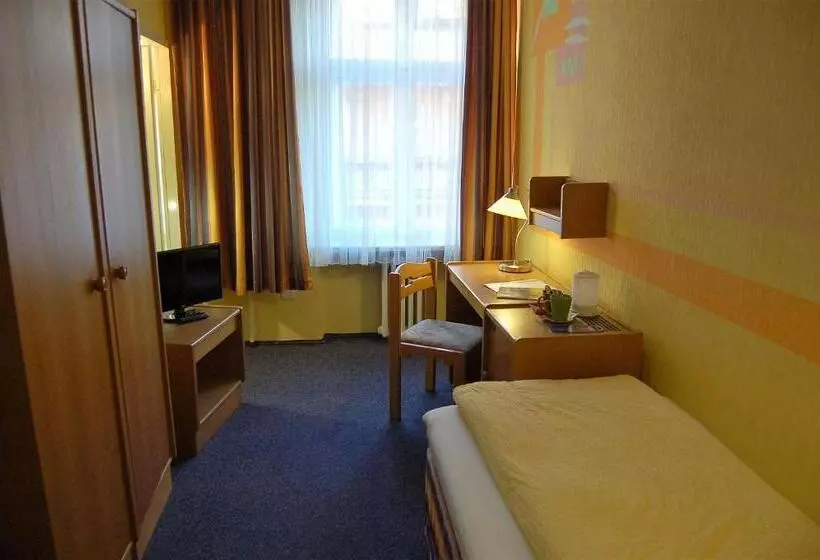 Hotelli Graf Pückler